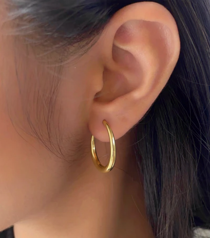 Gold Tone Oval Hoop Earrings – Minimalist Style