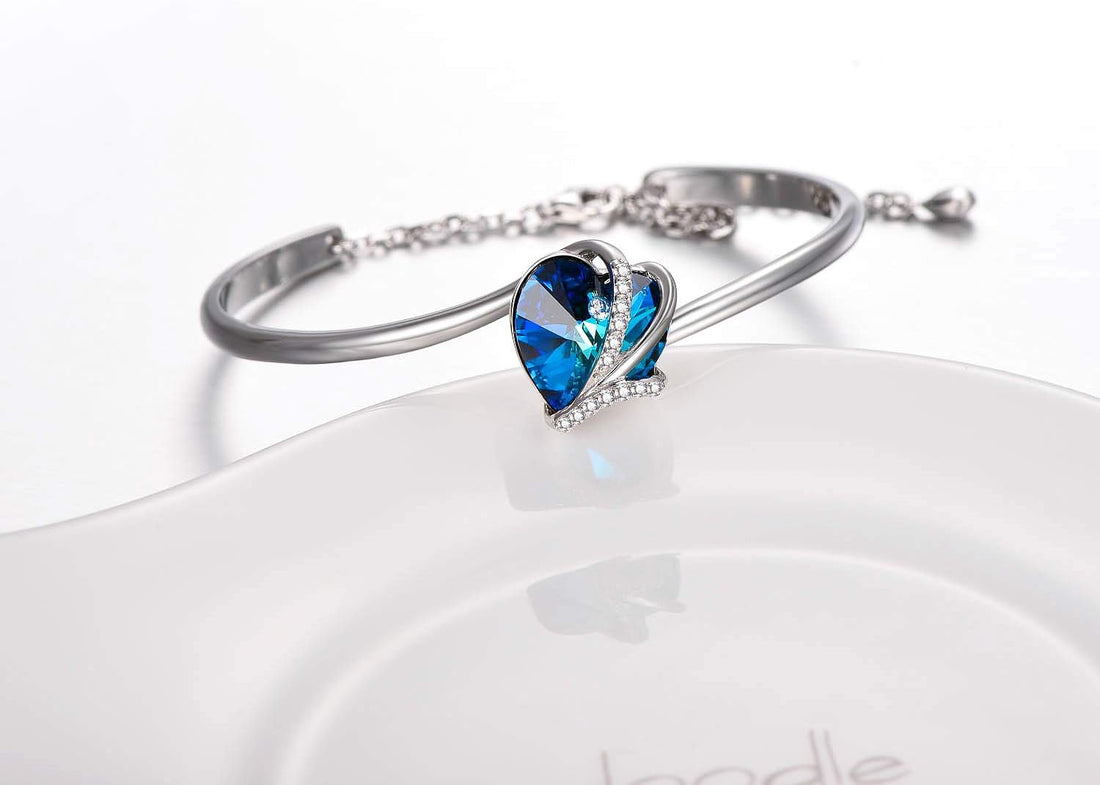 AOBOCO Sterling Silver Love Heart Adjustable Bangle Bracelet for Women, Mothers Day Wedding Anniversary Jewellery Gifts for Mum Wife Girlfriend Her