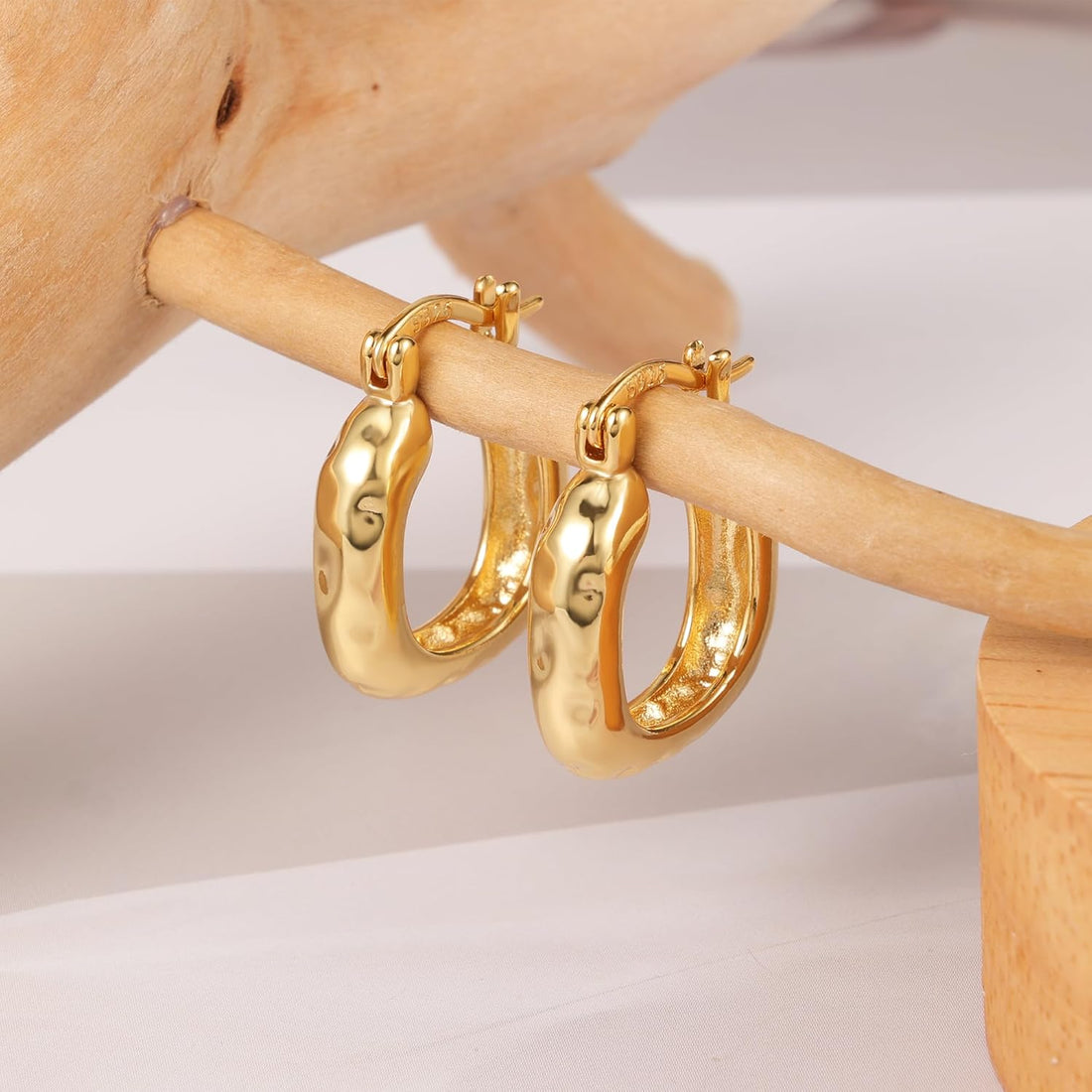 925 Sterling Silver Post Filigree Hoop Earrings for Women Hollow Oval Hoop Earrings Hypoallergenic U Shaped Hoops Earring for Jewelry Gifts