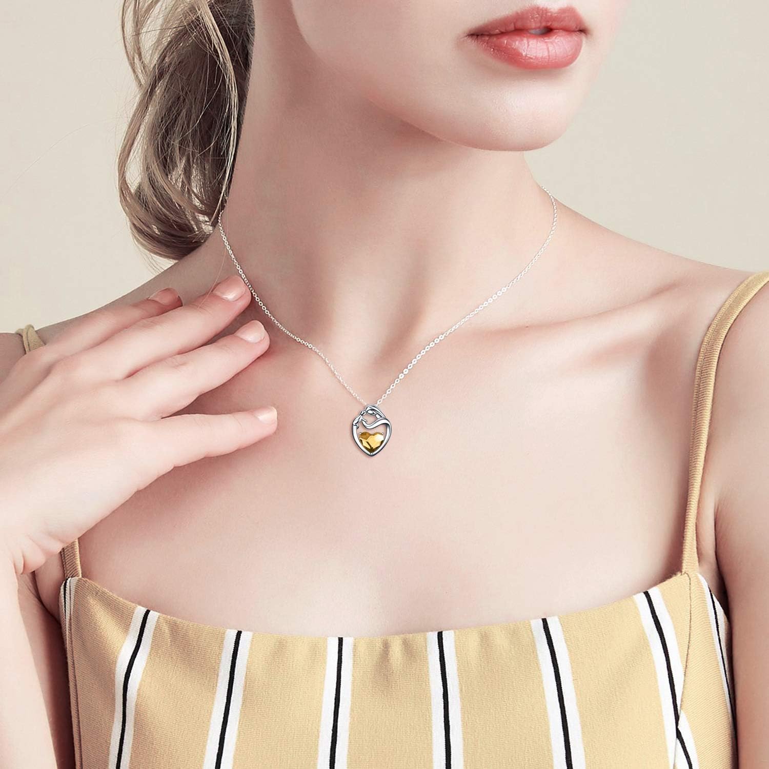 Sterling Silver Mum Heart Pendant Necklace, Birthday Christmas Gifts for Mum from Daughter Son