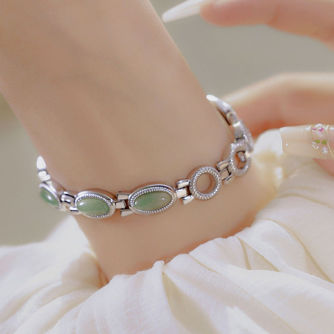Women's Watch Ladies Bracelet Luxury Brand Waterproof Retro