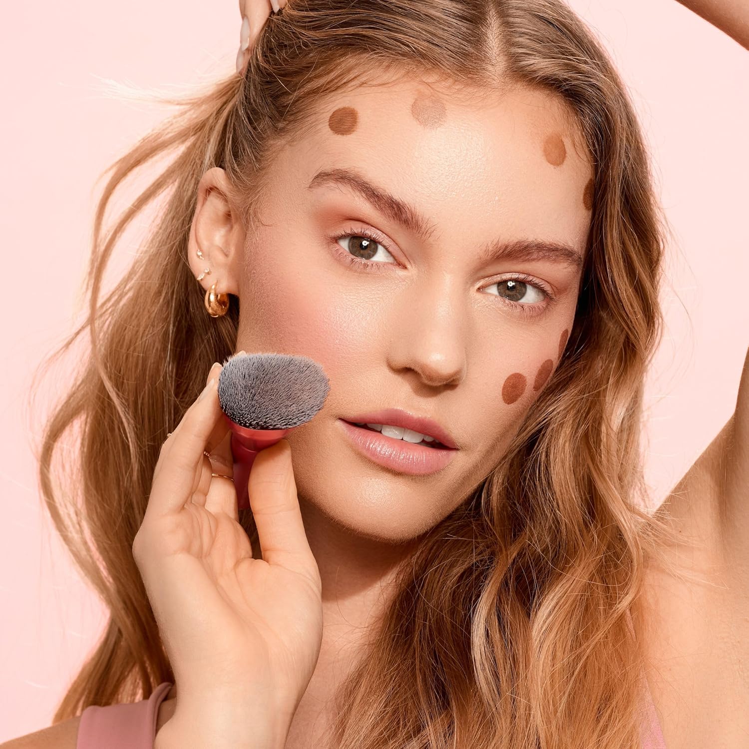 Real Techniques Snatch + Sculpt Contour Makeup Brush, For Liquid and Cream Contour and Bronzer, Flat Top and Oval Head For Blending and Buffing, Dense,1 Count