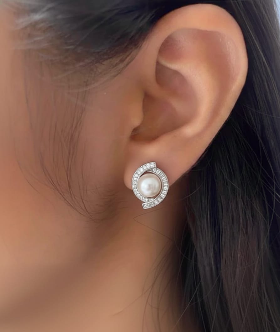 Luxe Pearl Bow Stud Earrings