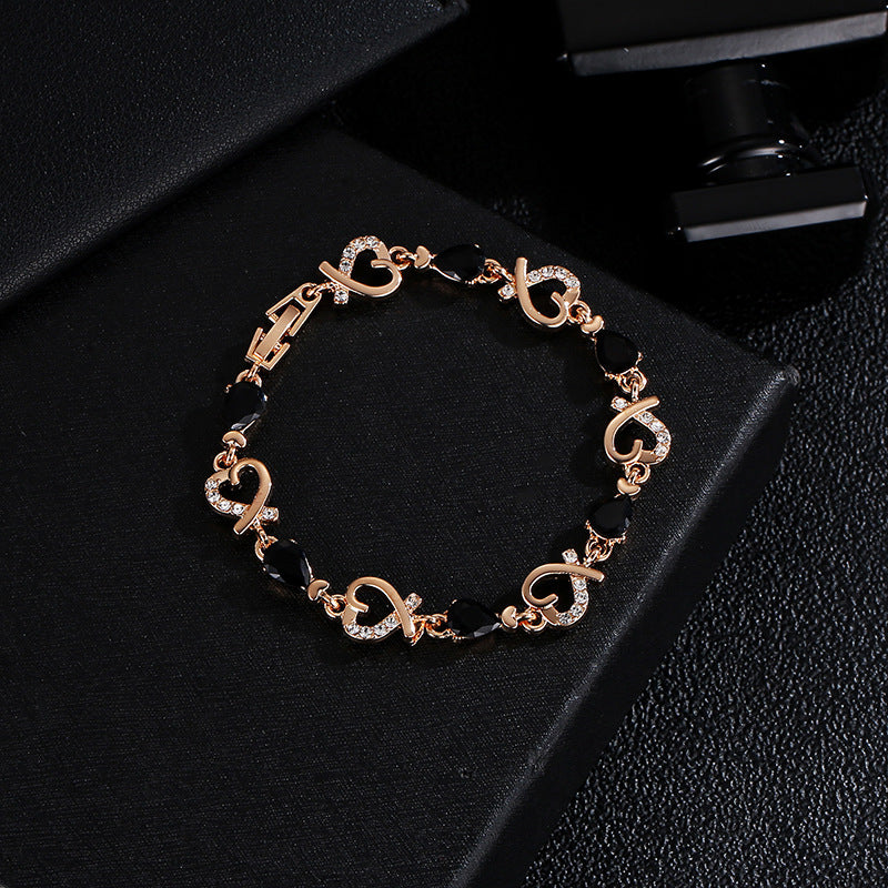 Hollow Love Bracelet With Rhinestones Fashion Temperament Heart-shaped Bracelet